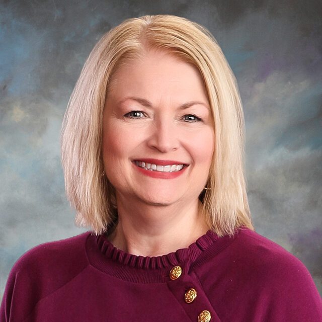 Lielzuika, Holly Website 2023